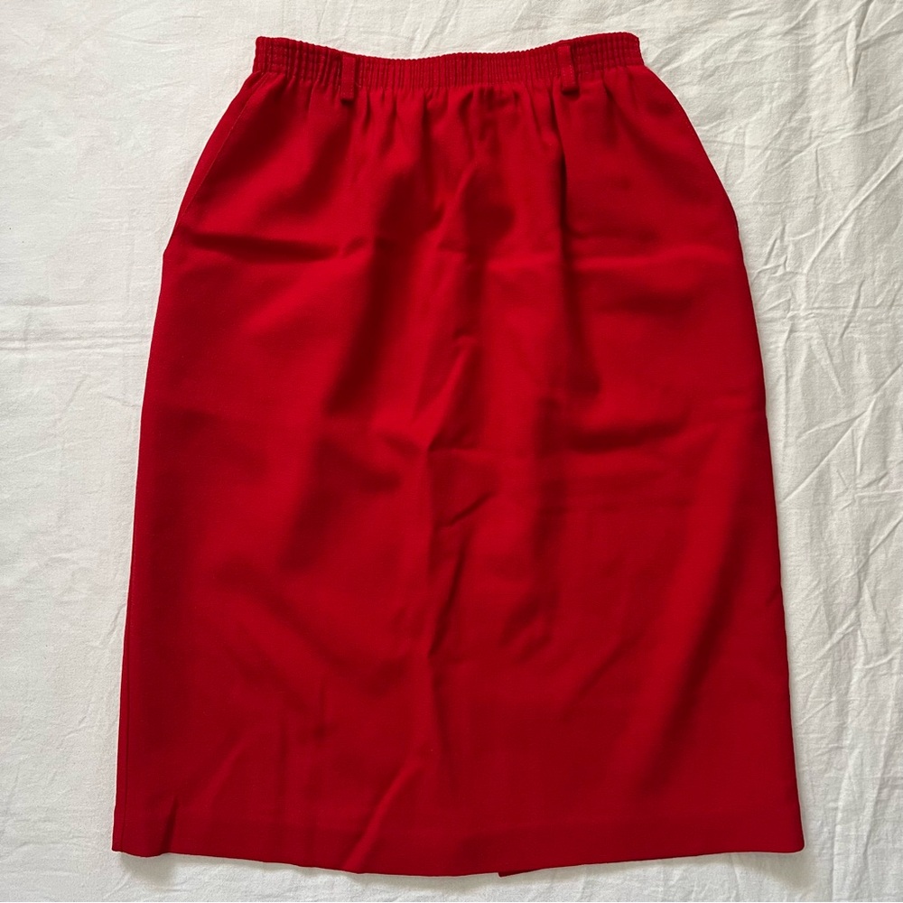 Vintage Alfred Dunner wool skirt red with pockets and belt loops